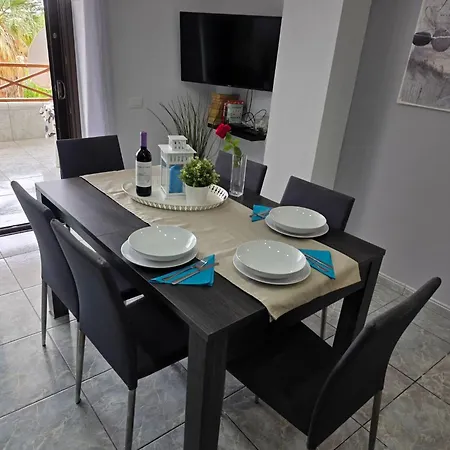 Mit Beheiztem Gemeinsamem Pool By Interhome Appartement *