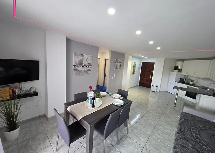 Appartement Mit Beheiztem Gemeinsamem Pool By Interhome Los Cristianos (Tenerife)