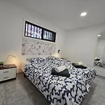 Mit Beheiztem Gemeinsamem Pool By Interhome דירה *