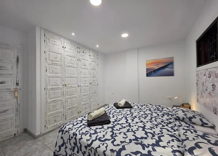 Mit Beheiztem Gemeinsamem Pool By Interhome * 洛斯克里斯蒂亚诺斯