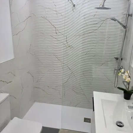 Mit Beheiztem Gemeinsamem Pool By Interhome Los Cristianos (Tenerife)